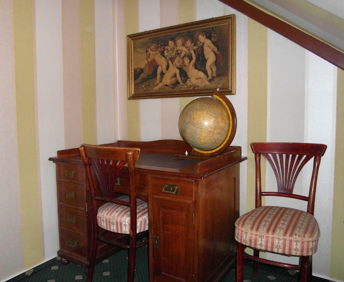 Pension Antik Bad Lobenstein Bagian luar foto